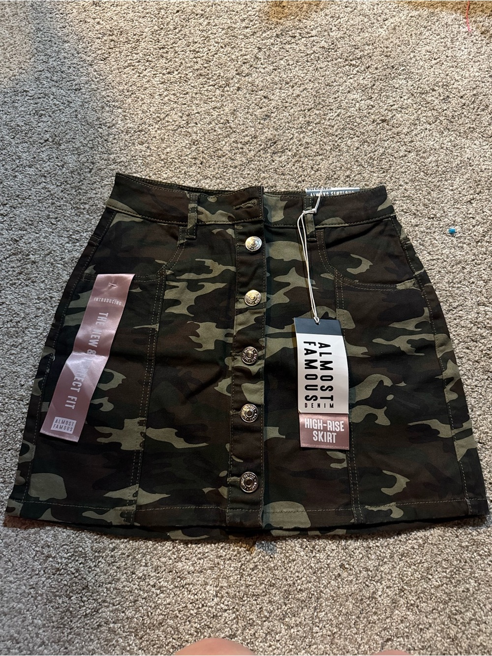 Almost Famous Camo High-Rise Button-Front Skirt - Green